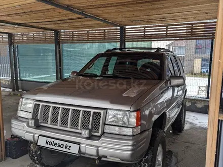 Jeep Grand Cherokee 1998 года за 5 250 000 тг. в Алматы – фото 12