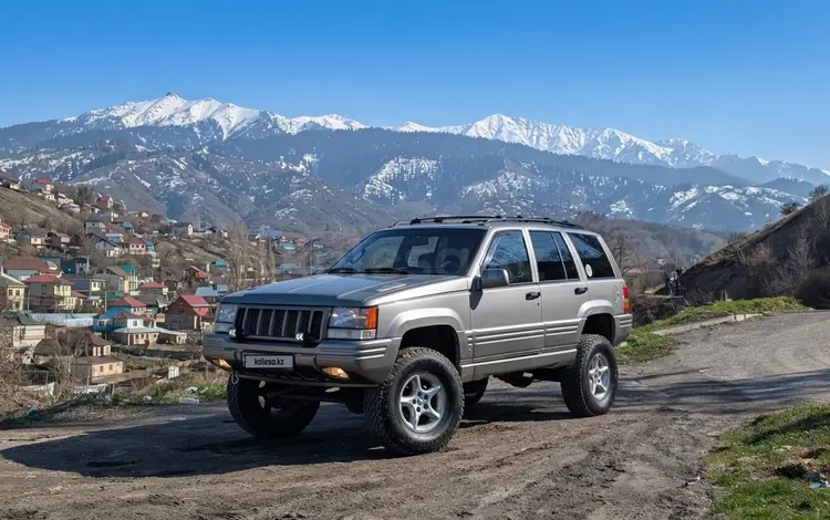 Jeep Grand Cherokee 1998 года за 4 600 000 тг. в Алматы