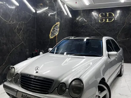 Mercedes-Benz E 55 AMG 2001 года за 6 500 000 тг. в Астана – фото 3