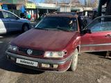 Volkswagen Passat 1994 годаүшін1 600 000 тг. в Есик