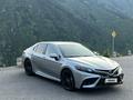 Toyota Camry 2022 года за 13 500 000 тг. в Алматы – фото 11