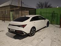 Hyundai Elantra 2023 годаfor9 000 000 тг. в Атырау