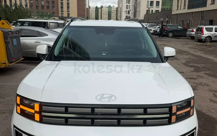 Hyundai Santa Fe 2024 года за 18 000 000 тг. в Астана