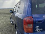 Toyota RAV4 2003 годаүшін1 799 999 тг. в Щучинск – фото 4