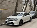 Toyota Camry 2015 года за 10 300 000 тг. в Алматы