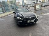 BMW 740 2020 года за 35 000 000 тг. в Астана