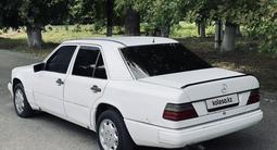 Mercedes-Benz E 220 1990 годаfor1 450 000 тг. в Талдыкорган – фото 5