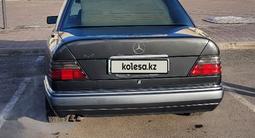 Mercedes-Benz E 280 1994 года за 2 300 000 тг. в Астана – фото 4