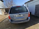 Kia Carnival 2006 года за 2 200 000 тг. в Тараз