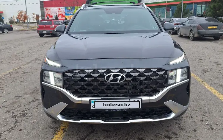 Hyundai Santa Fe 2021 года за 17 700 000 тг. в Алматы