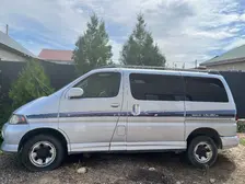 Toyota HiAce Regius, 1997