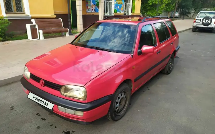 Volkswagen Golf 1994 годаүшін1 800 000 тг. в Алматы