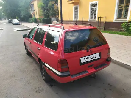 Volkswagen Golf 1994 года за 1 800 000 тг. в Алматы – фото 3