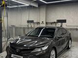 Toyota Camry 2018 годаүшін13 300 000 тг. в Семей