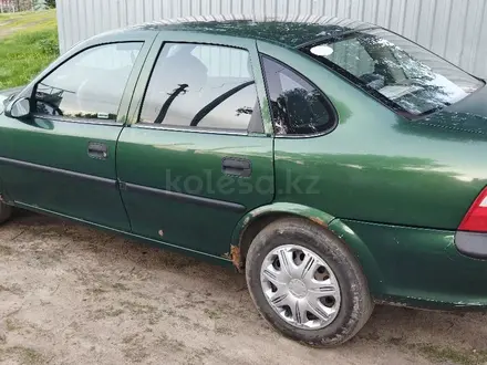 Opel Vectra 1996 года за 1 092 000 тг. в Усть-Каменогорск – фото 8