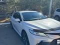 Toyota Camry 2023 года за 17 200 000 тг. в Астана – фото 5