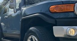 Toyota FJ Cruiser 2022 годаүшін27 000 000 тг. в Алматы – фото 4
