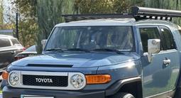 Toyota FJ Cruiser 2022 годаүшін27 000 000 тг. в Алматы