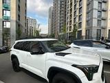 Toyota Sequoia 2022 годаүшін55 000 000 тг. в Алматы – фото 2
