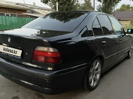 BMW 528 1996 года за 3 500 000 тг. в Алматы – фото 4