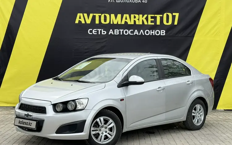 Chevrolet Aveo 2014 года за 3 800 000 тг. в Уральск