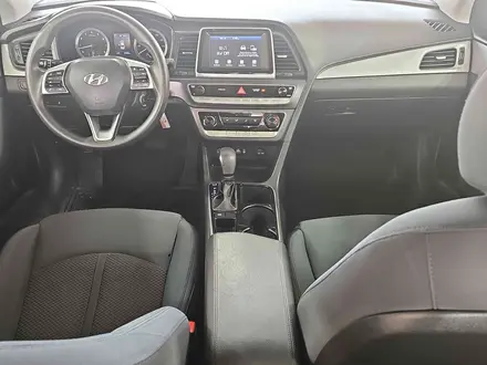 Hyundai Sonata 2019 года за 4 900 000 тг. в Алматы – фото 8