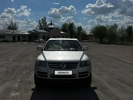 Volkswagen Touareg 2004 года за 4 000 000 тг. в Алматы – фото 5