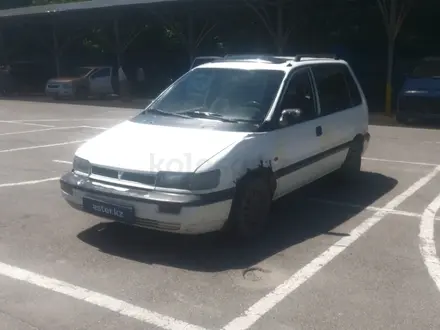 Mitsubishi Space Runner 1994 года за 390 000 тг. в Алматы