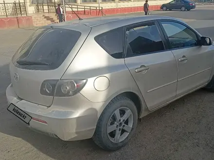Mazda 3 2007 года за 2 600 000 тг. в Байконыр – фото 2