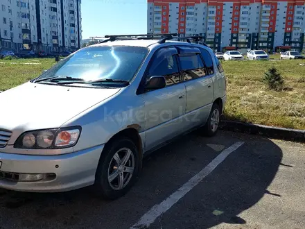 Toyota Ipsum 1997 года за 3 000 000 тг. в Усть-Каменогорск – фото 7