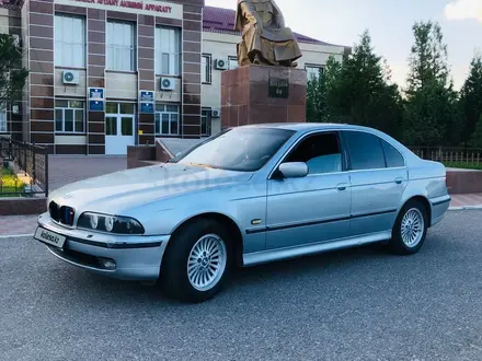 BMW 528 1998 года за 3 100 000 тг. в Шаян – фото 46