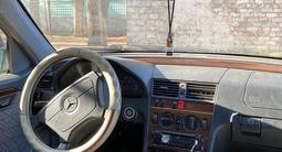 Mercedes-Benz C 180 1993 года за 1 200 000 тг. в Семей – фото 4