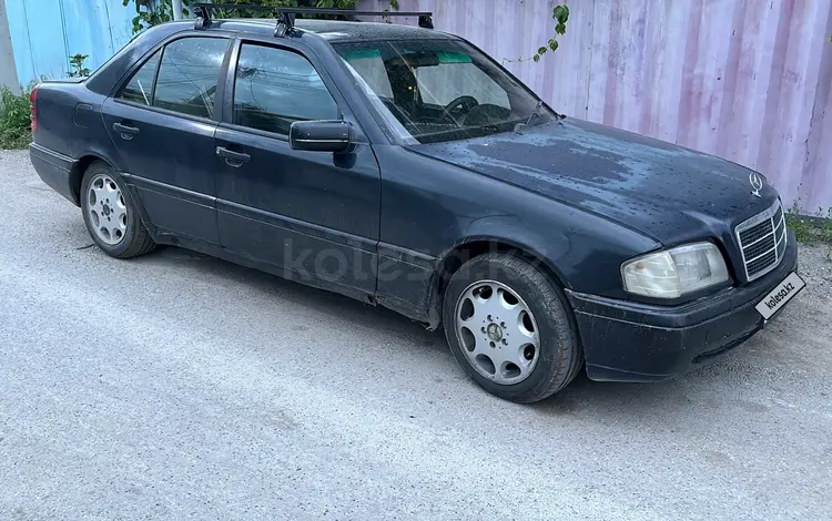 Mercedes-Benz C 220 1994 года за 1 100 000 тг. в Алматы