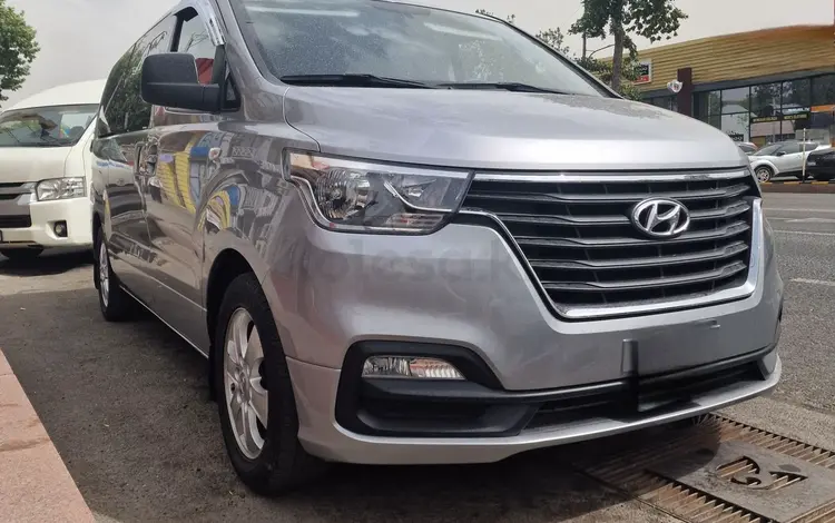 Hyundai Starex 2018 года за 13 850 000 тг. в Шымкент