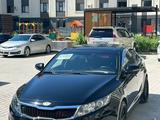 Kia K5 2011 года за 5 300 000 тг. в Актау – фото 2