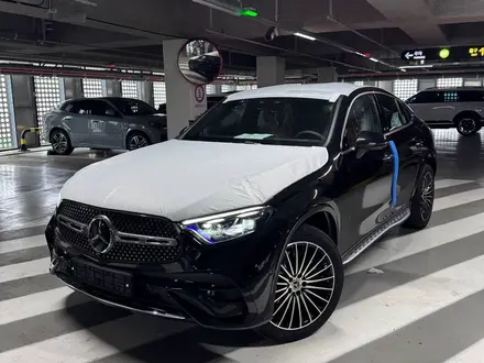 Mercedes-Benz GLC Coupe 300 4MATIC 2025 года за 45 000 000 тг. в Алматы