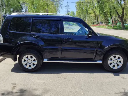 Mitsubishi Pajero 2010 года за 11 000 000 тг. в Алматы – фото 13