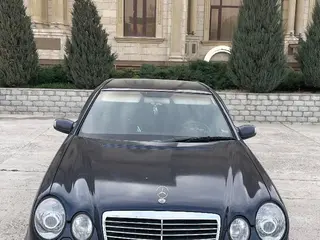 Mercedes-Benz E 280