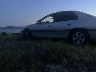 Opel Omega