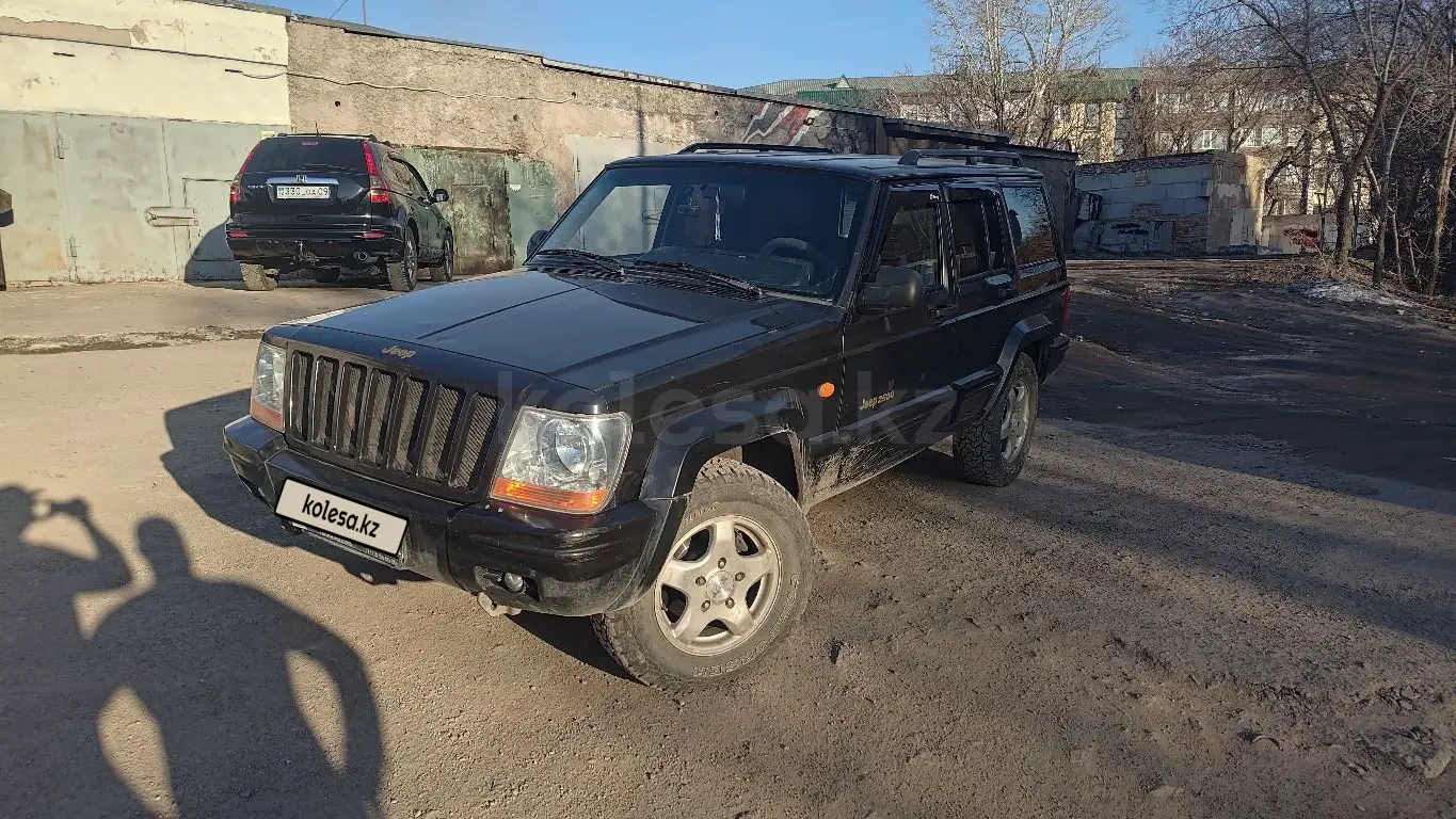 Jeep Cherokee, 2004