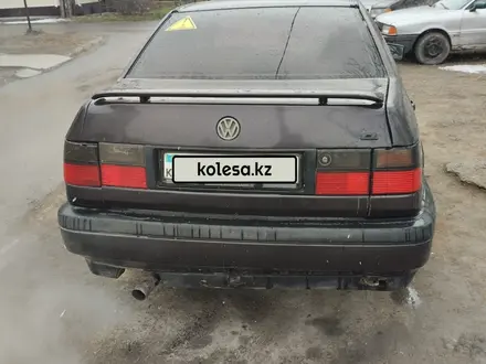 Volkswagen Vento 1992 года за 700 000 тг. в Кентау – фото 3