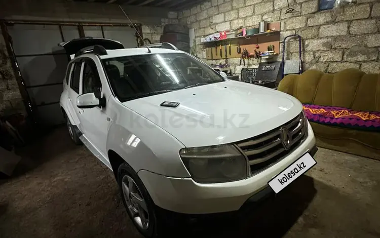 Renault Duster 2014 годаfor5 250 000 тг. в Атырау