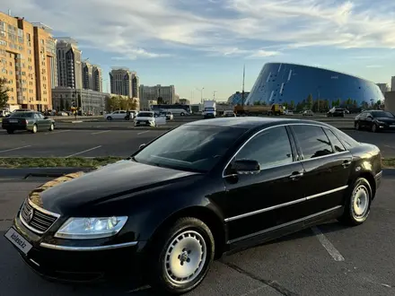 Volkswagen Phaeton 2003 года за 5 000 000 тг. в Астана – фото 4