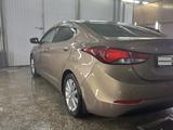 Hyundai Elantra 2015 года за 7 000 000 тг. в Актобе – фото 3