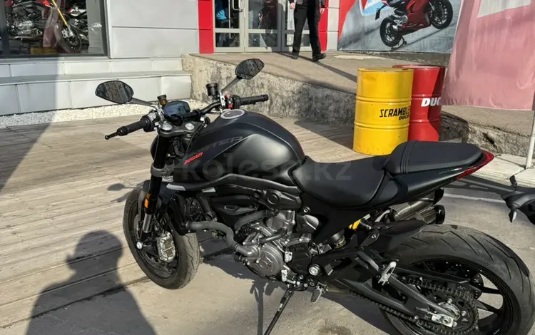 Ducati  Monster (2021-н.в.) 2023 года за 6 500 000 тг. в Алматы