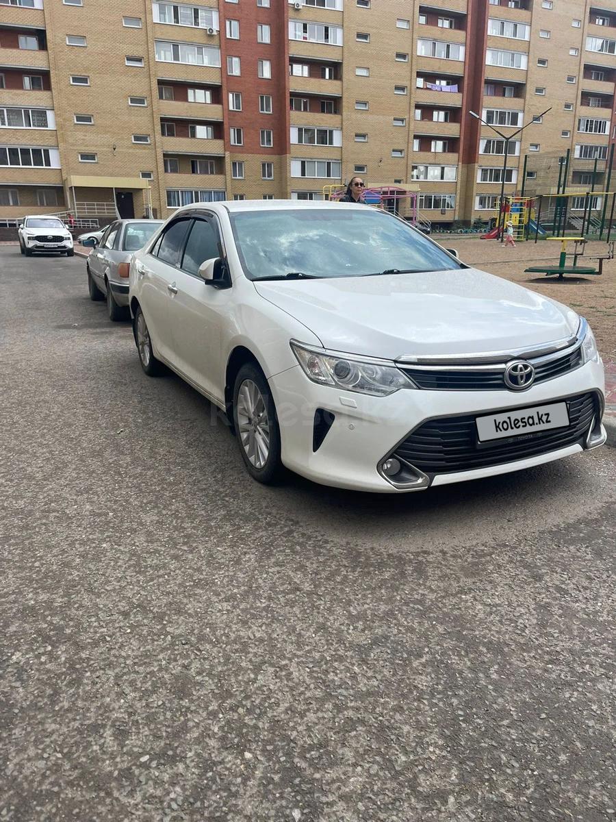 Toyota Camry 2014 г.