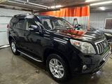 Toyota Land Cruiser Prado 2010 года за 15 000 000 тг. в Актобе