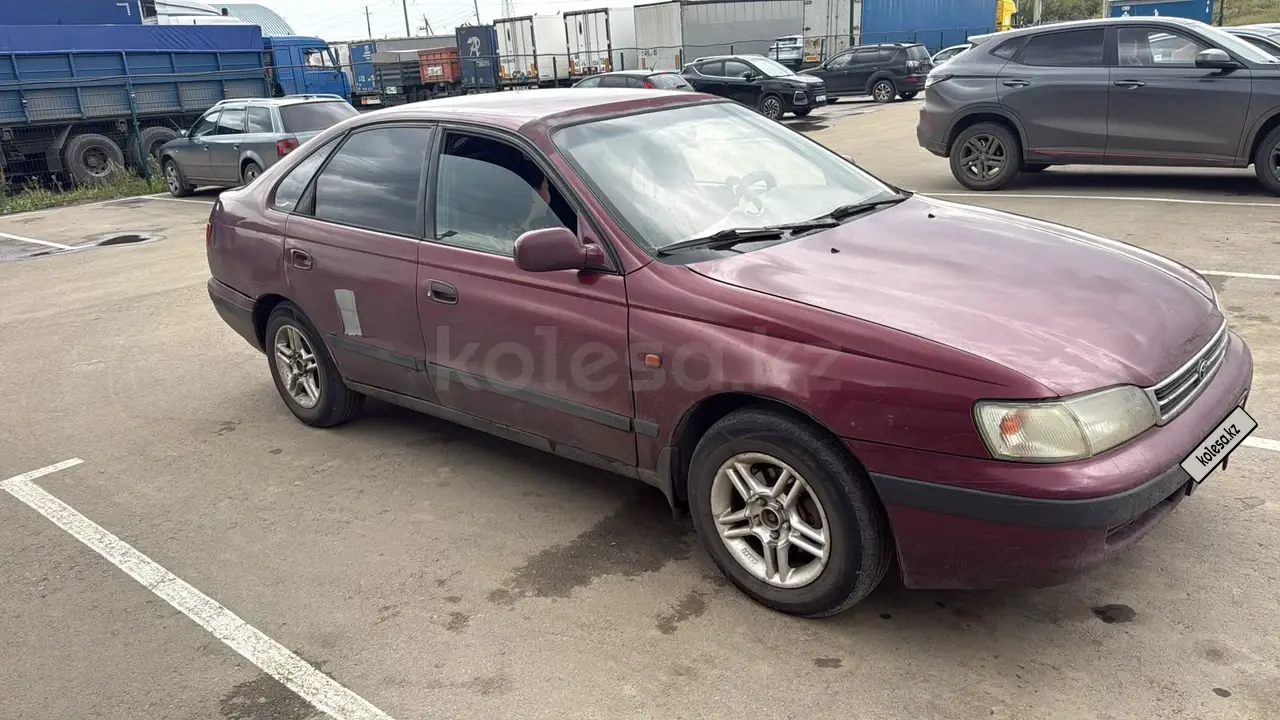 Toyota Carina E, 1998