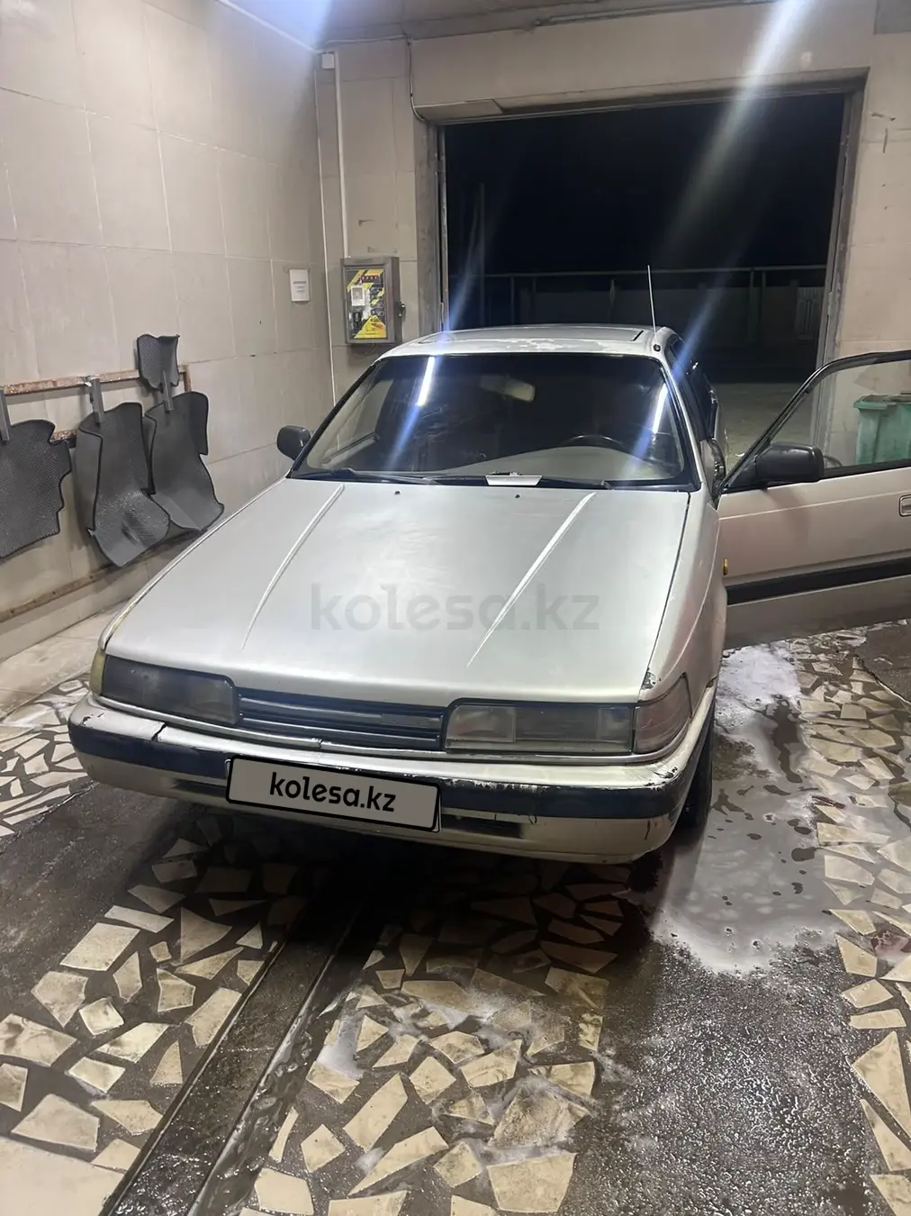Mazda 626, 1991