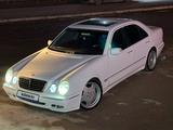 Mercedes-Benz E 320 2001 годаүшін4 990 000 тг. в Жанаозен – фото 2